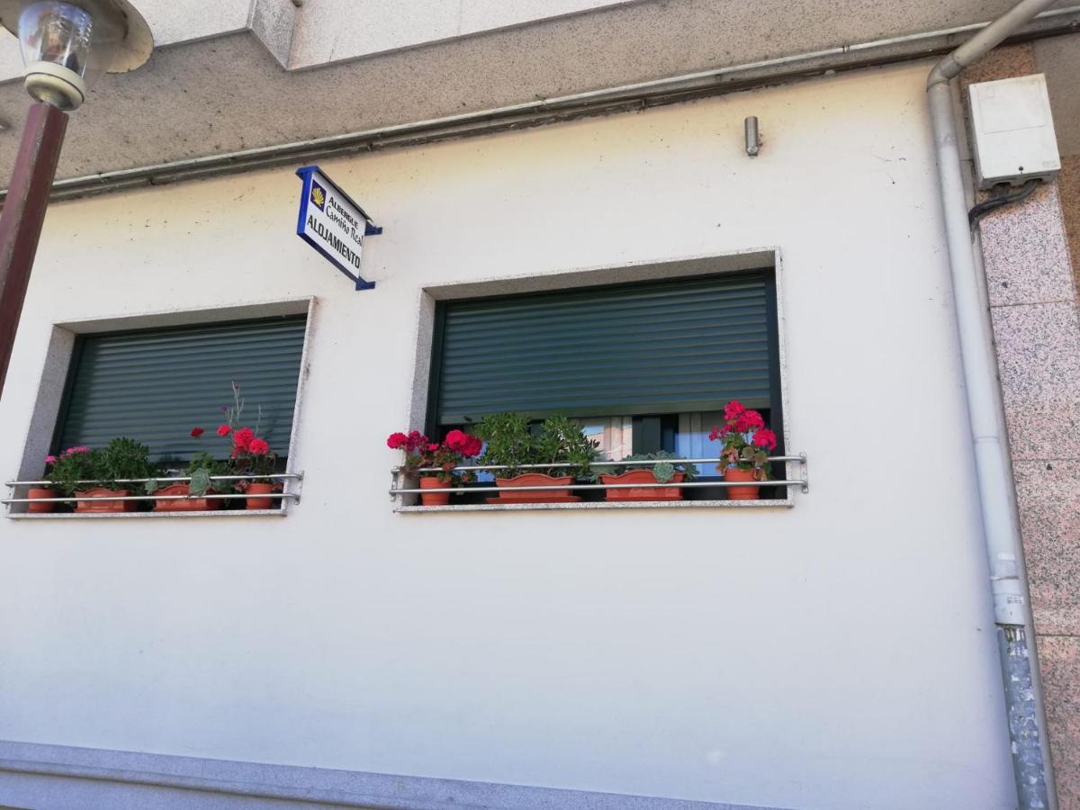 Albergue Camino Real Sigueiro Ngoại thất bức ảnh